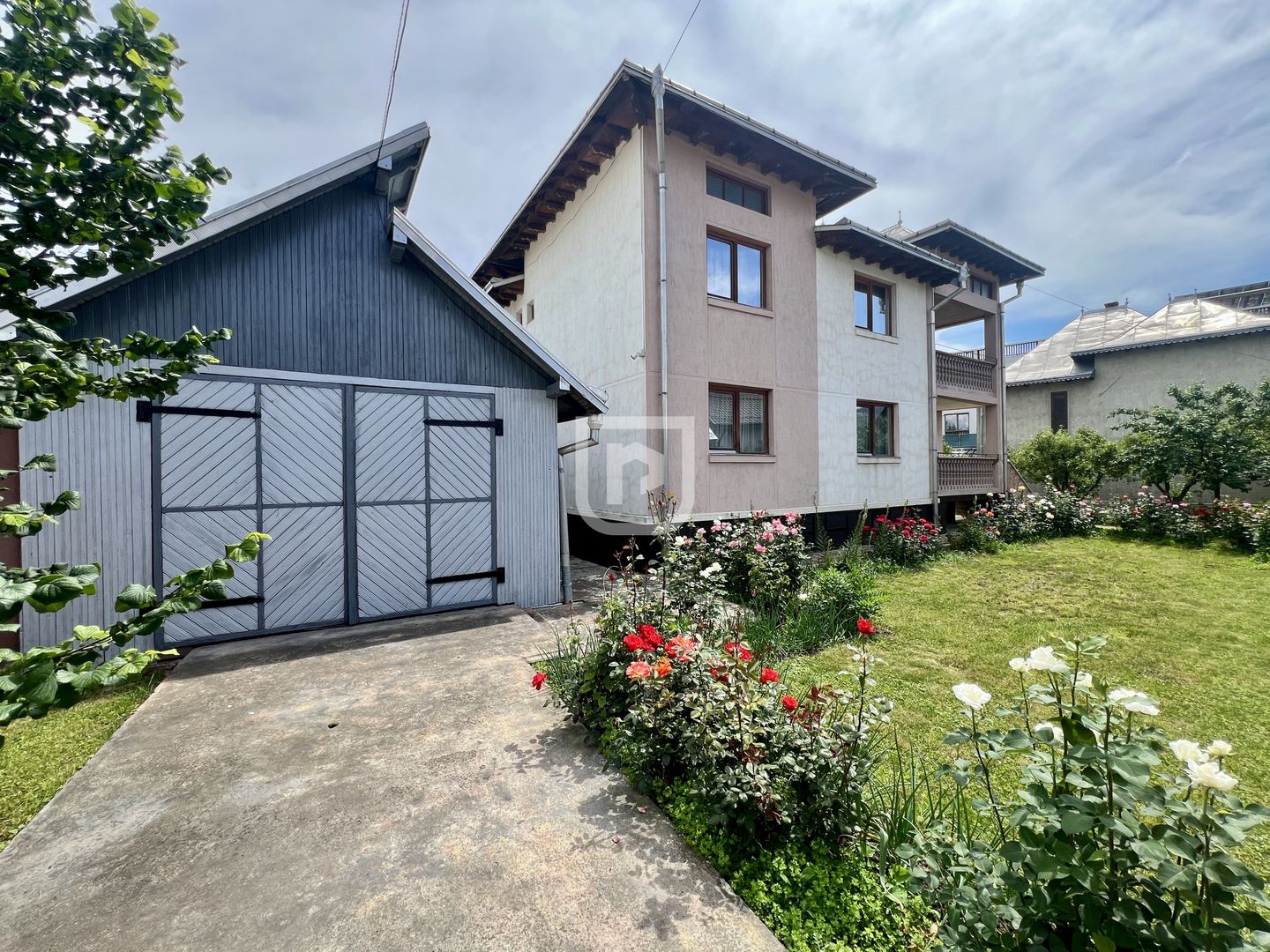 Pensiune si Casa Ultracentral | Gura Humorului | Arinis | Bucovina - Poză 10