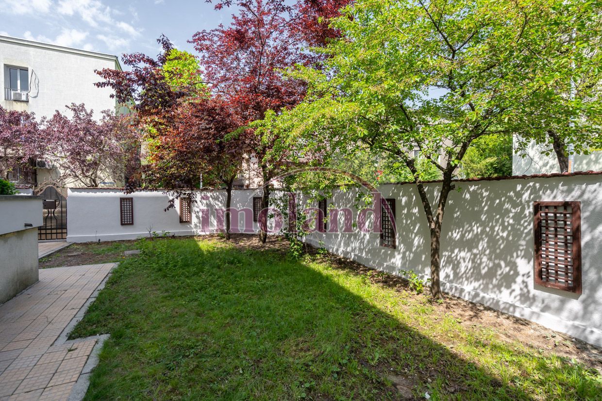 Vila unica cu curte libera 300mp si garaje - Floreasca - Compozitori - Poză 2