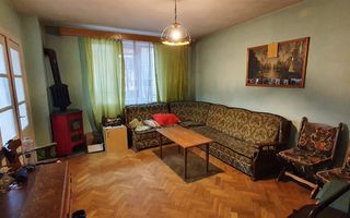 Casa 5 camere, cu garaj, Cetate, pretabila pentru muncitori - Poză 3