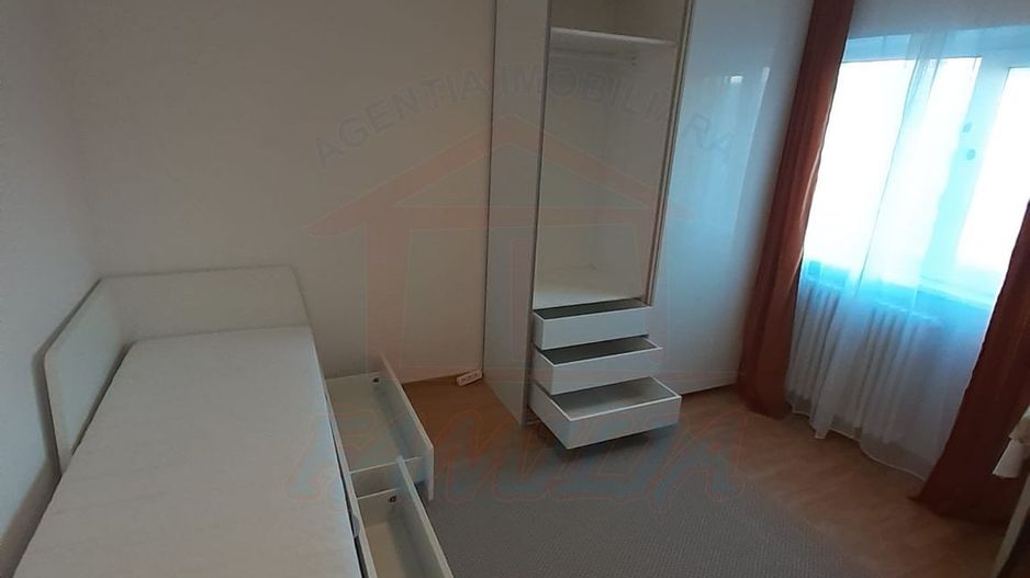 GARSONIERĂ DE ÎNCHIRIAT – MAZEPA 1 | 310 €/LUNĂ - Poză 2