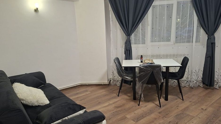 Închiriez apartament 2 camere Gorjului cu centrala proprie - Poză 1