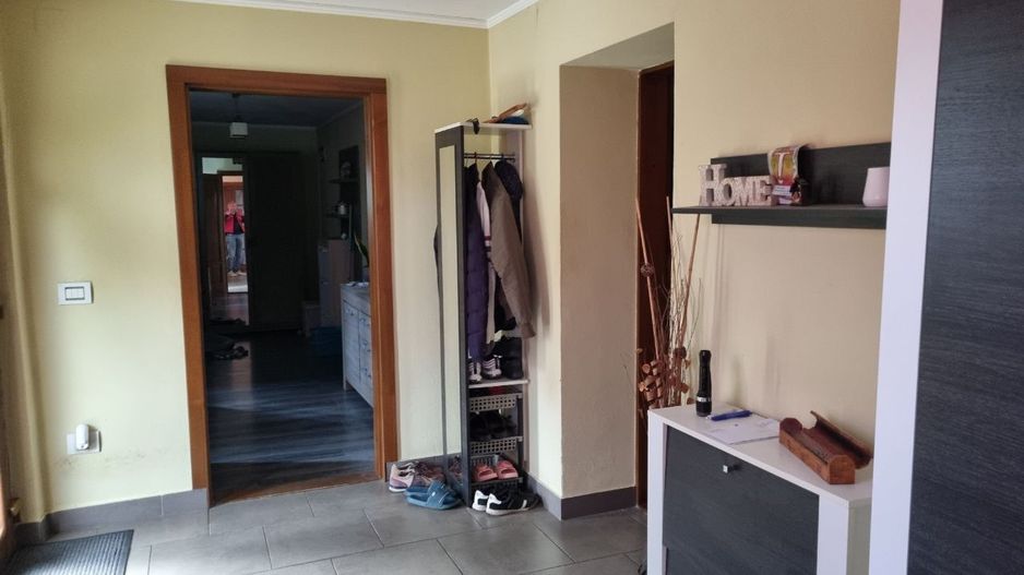 Casă cu 3 camere, anexă și teren de 901 mp – Pecica, zonă centrală - Poză 10