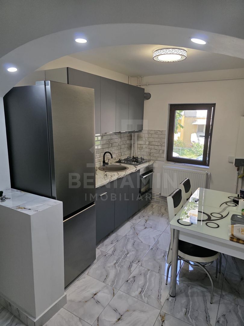 2 Semidecomandate - Parter -Balcon Cu Beci-CT-45mp- Cv9-Scoala 34 - Poză 1