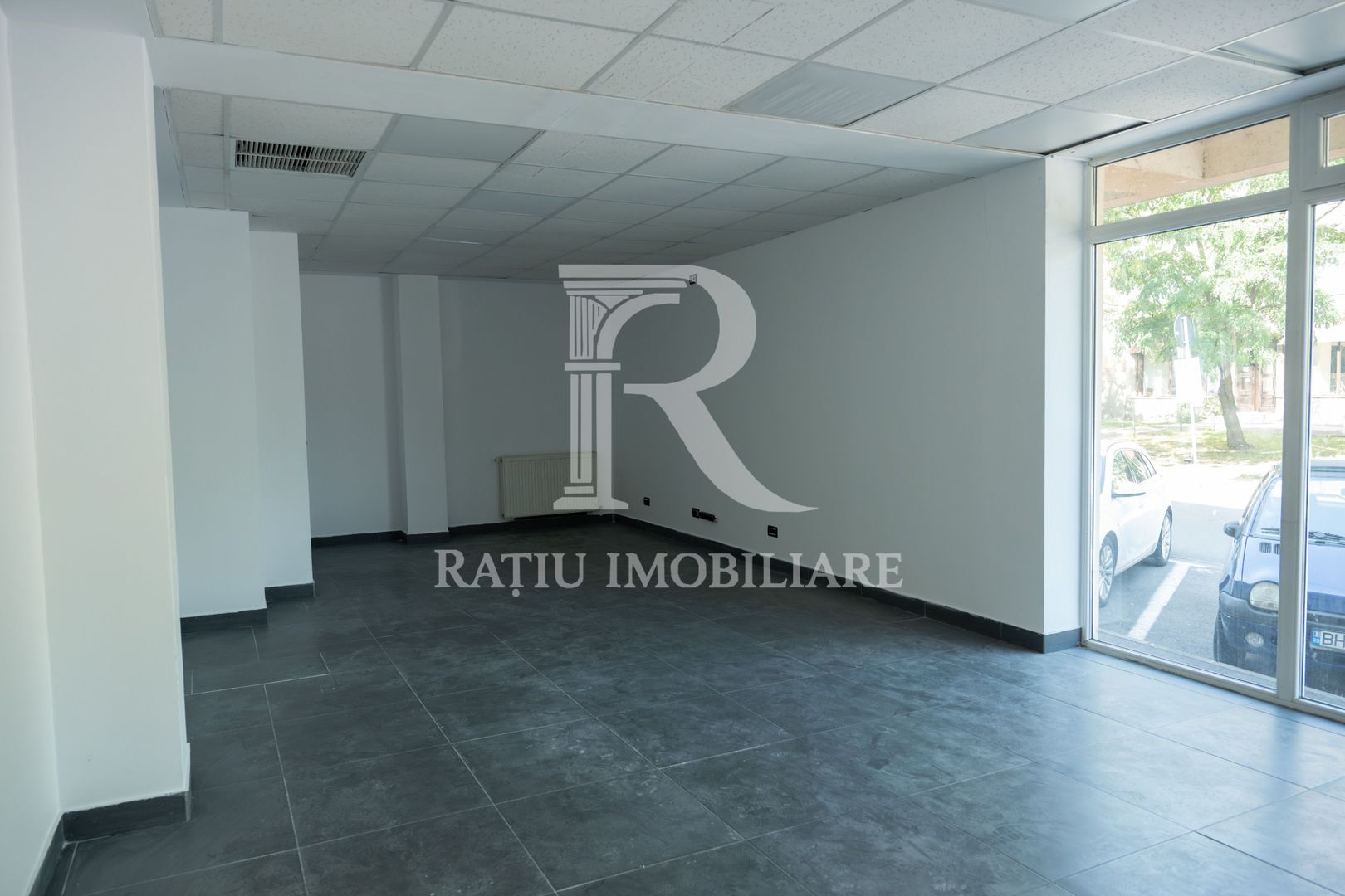 Spațiu Comercial cu Vitrină | Alexandru Cazaban | Oradea - Poză 2
