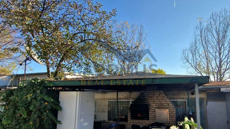 Casă cu piscină la preț de apartament - Ploiești - Teren 621 Mp - Poză 15