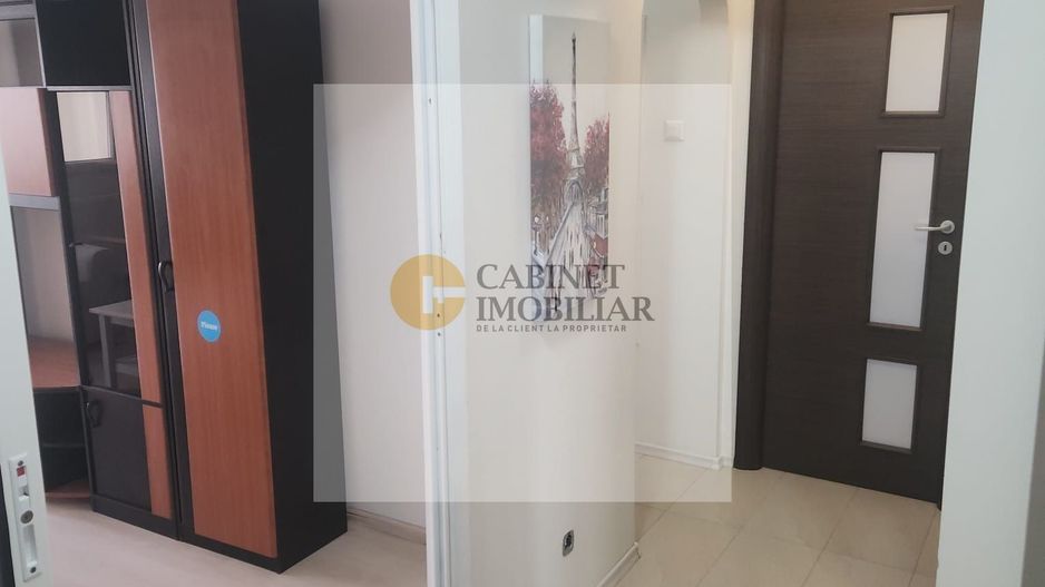 3 Camere - 60MP | Decomandat | 2 Lifturi | Metrou Favorit la 1 minut - Poză 2