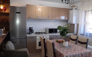 Casa Crevedia - Poză 2