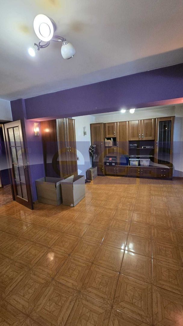VANZARE 4 CAMERE DECOMANDAT -MALL VITAN - Poză 1