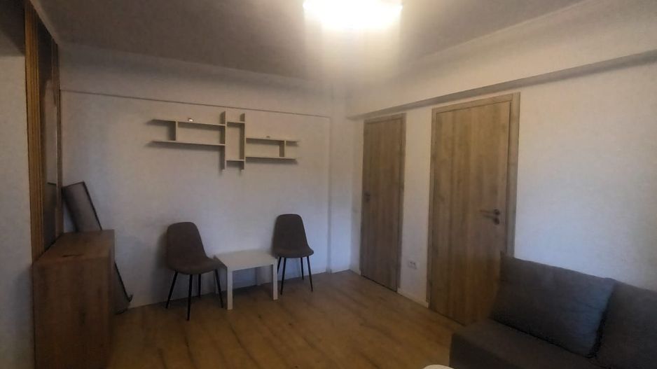 3 camere| ION MIHALACHE - Poză 6