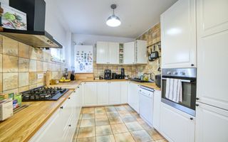 Casa complet mobilata 5 camere 3 bai curte generoasa - Poză 8