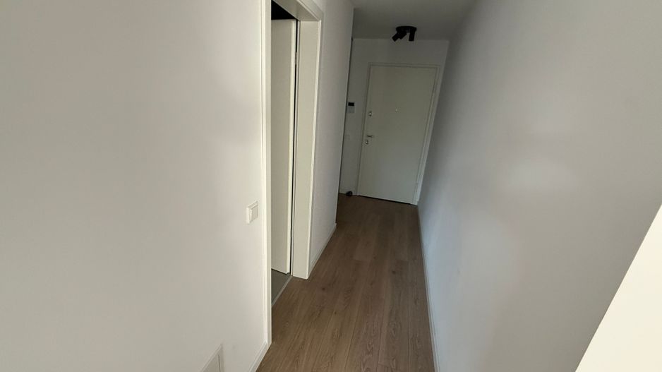 AP. 2 CAMERE- QUARTIER AZUGA, PARCARE SUBTERANA, CENTRALA, NEGOCIABIL - Poză 6
