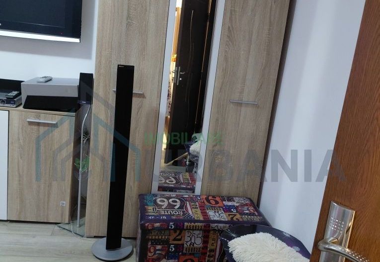 Apartament cu 2 camere, 42 mp, renovat, în Micro, strada Horia, Bloc F3B, parter, Pașcani - Poză 3