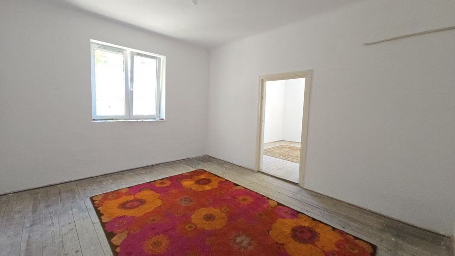 De Vânzare Casă 2 camere P-ȚA Mică - Poză 6