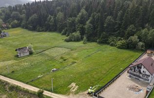 Teren 67 ari INTRAVILAN Voronet Gura Humorului