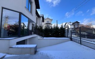 Vânzare, Duplex, 2 nivele, 4 camere, strada Aron Pumnul,Cricova - Poză 6