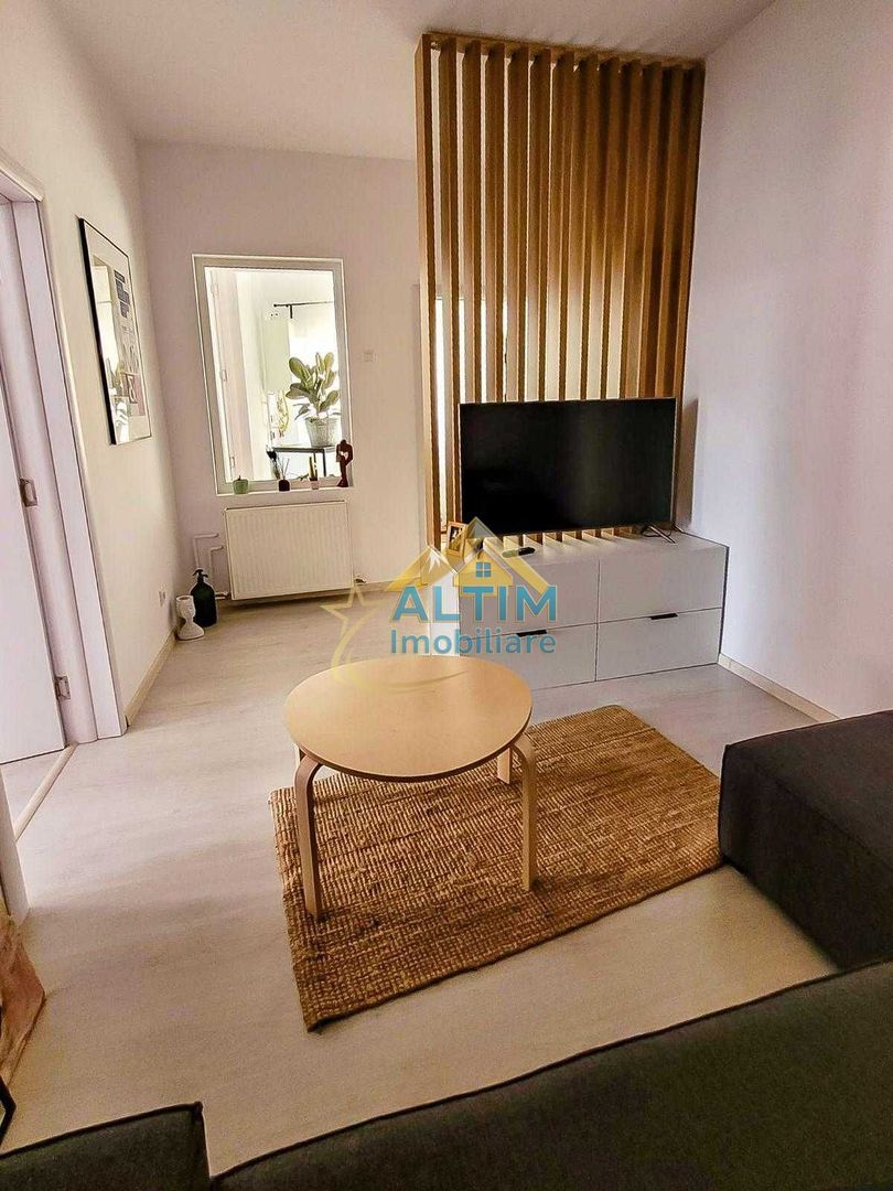 Casă cu 2 camere în Brașov, zona Centrului Vechi - Poză 2