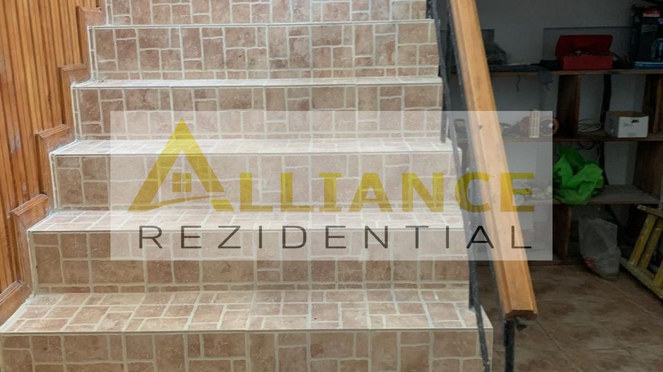 Catelu-Casa S+P+1+M - 14 Camere-1550 Teren - Poză 26