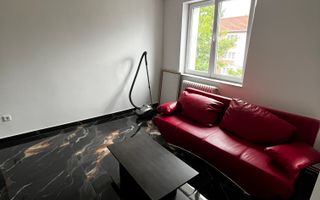Apartament de inchiriat - zona Teatru - etaj 2/2 - Poză 3