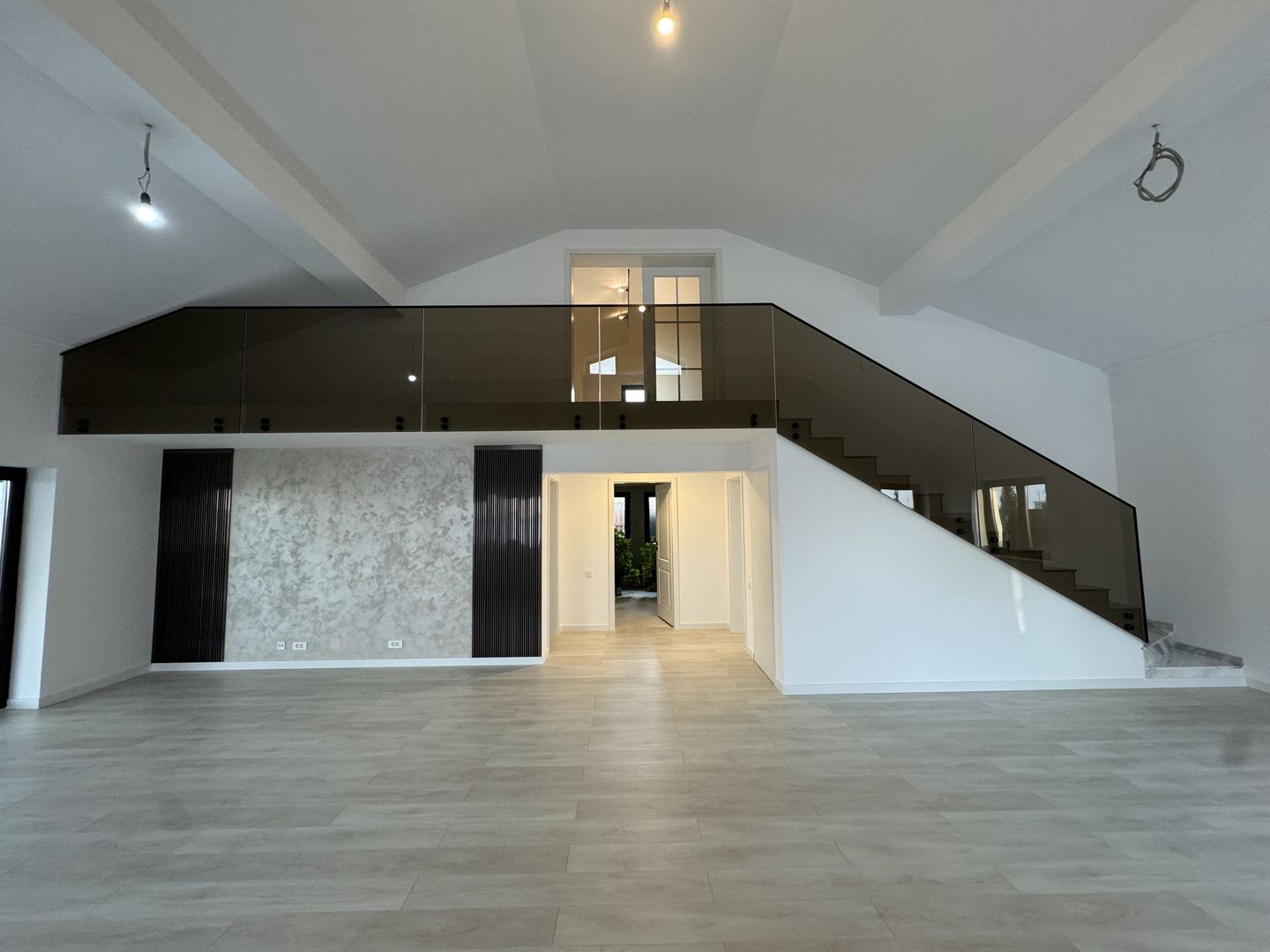 Casă individuală modernă de vânzare în Cristian | Finalizată 2023 - Poză 2