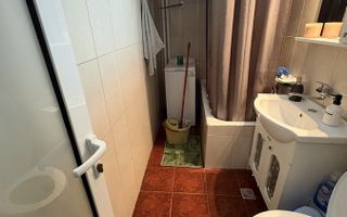 Garsoniera spatioasa in zona Piata Muncii - Campia Libertatii - Poză 9