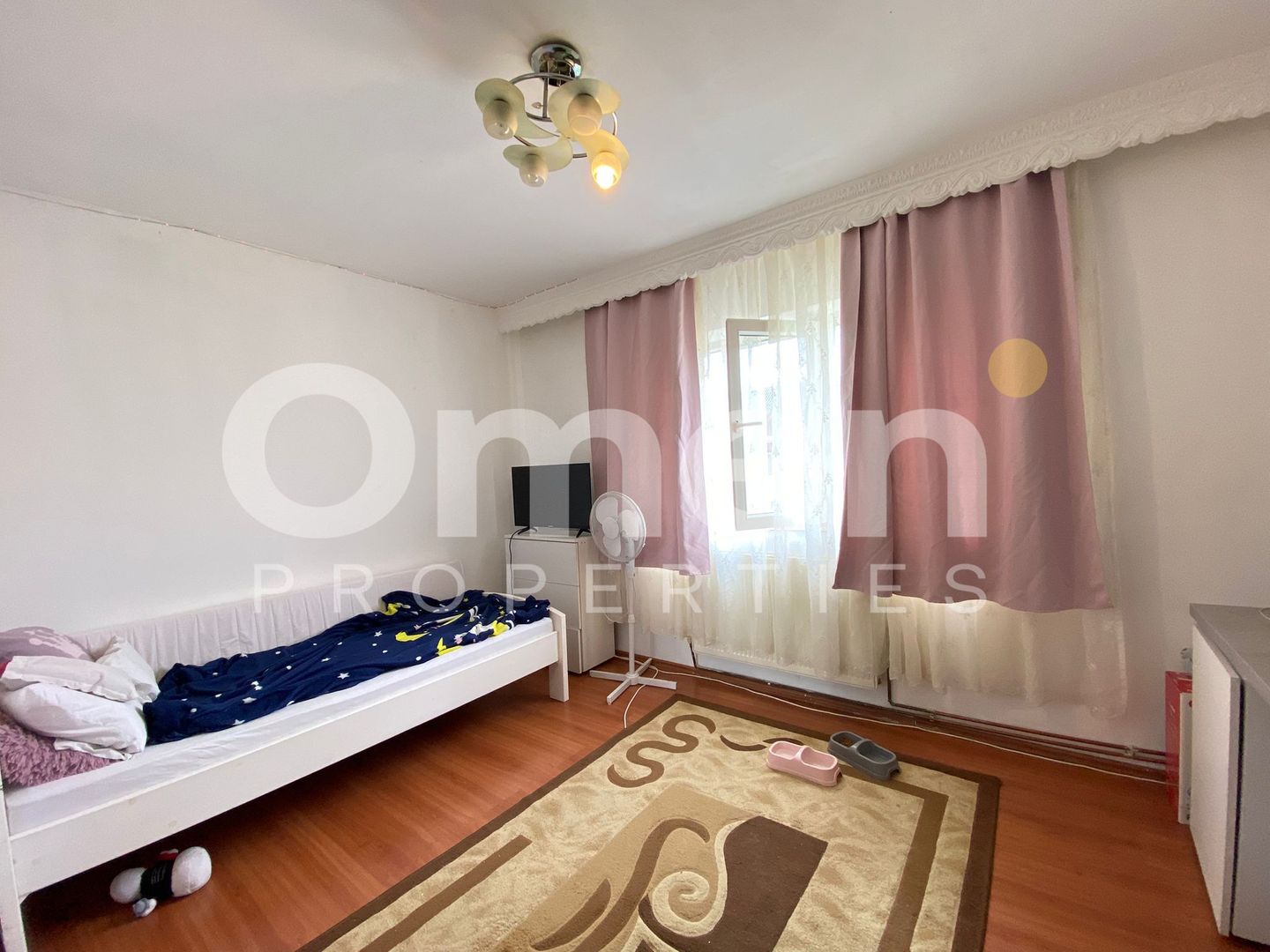 Apartament spatios cu 3 camere, zona Liana Bucovinei - Poză 4