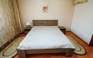 Oaza de liniste in Bariera Valcii – casa P+1 cu terasa, curte si acces securizat - Poză 23