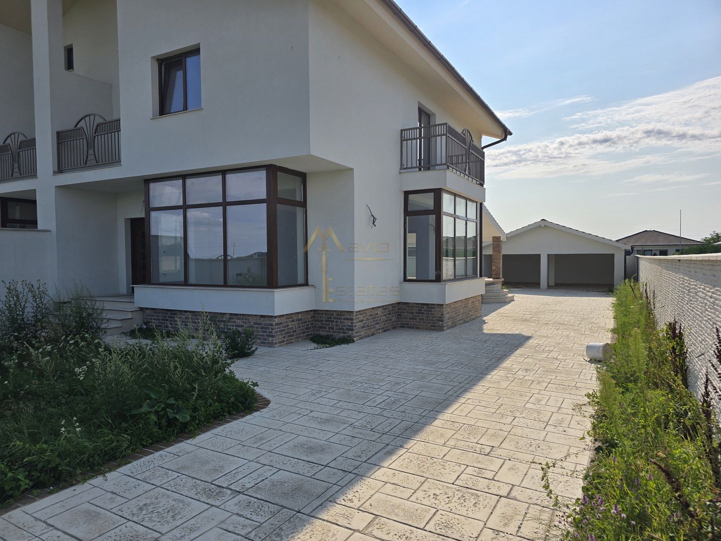 Martinesti, Duplex pe etaj, Suprafete generoase, Garaj dublu - Poză 2