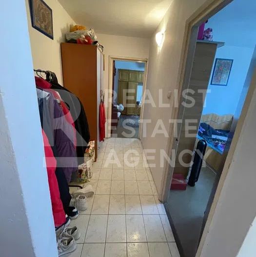Vânzare, apartament cu 2 camere în zona Drumul Taberei - Poză 7