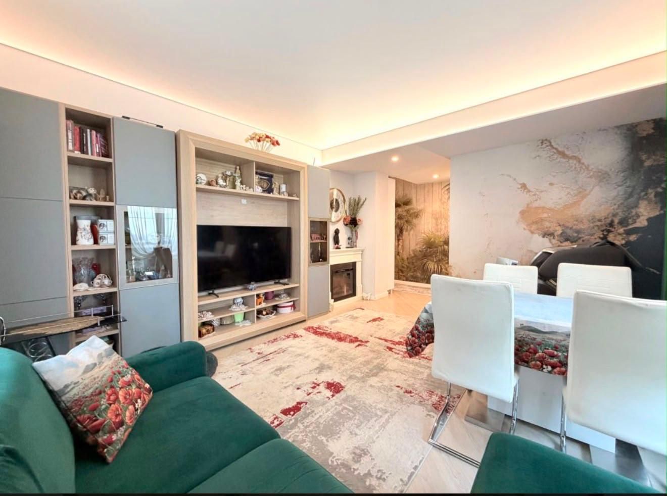3 Camere Cortina North Pipera Faza 1 Parcare Boxa - Poză 1