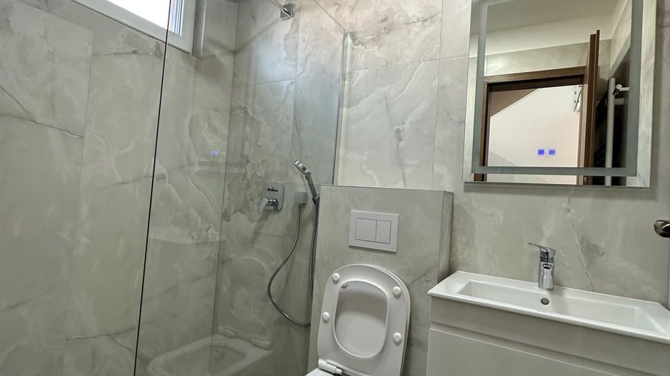 Duplex deosebit cu garaj și subsol - Poză 17