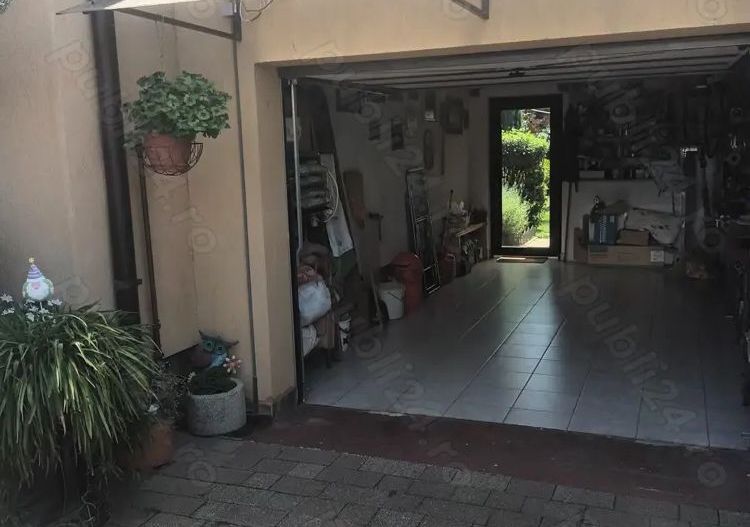 Casa de vânzare  str Kaffka Margit - Poză 4