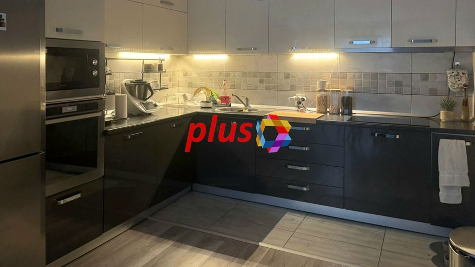 Casa individuala Sacele, 130 mp + 20 mp garaj + 300 mp curte - Poză 5