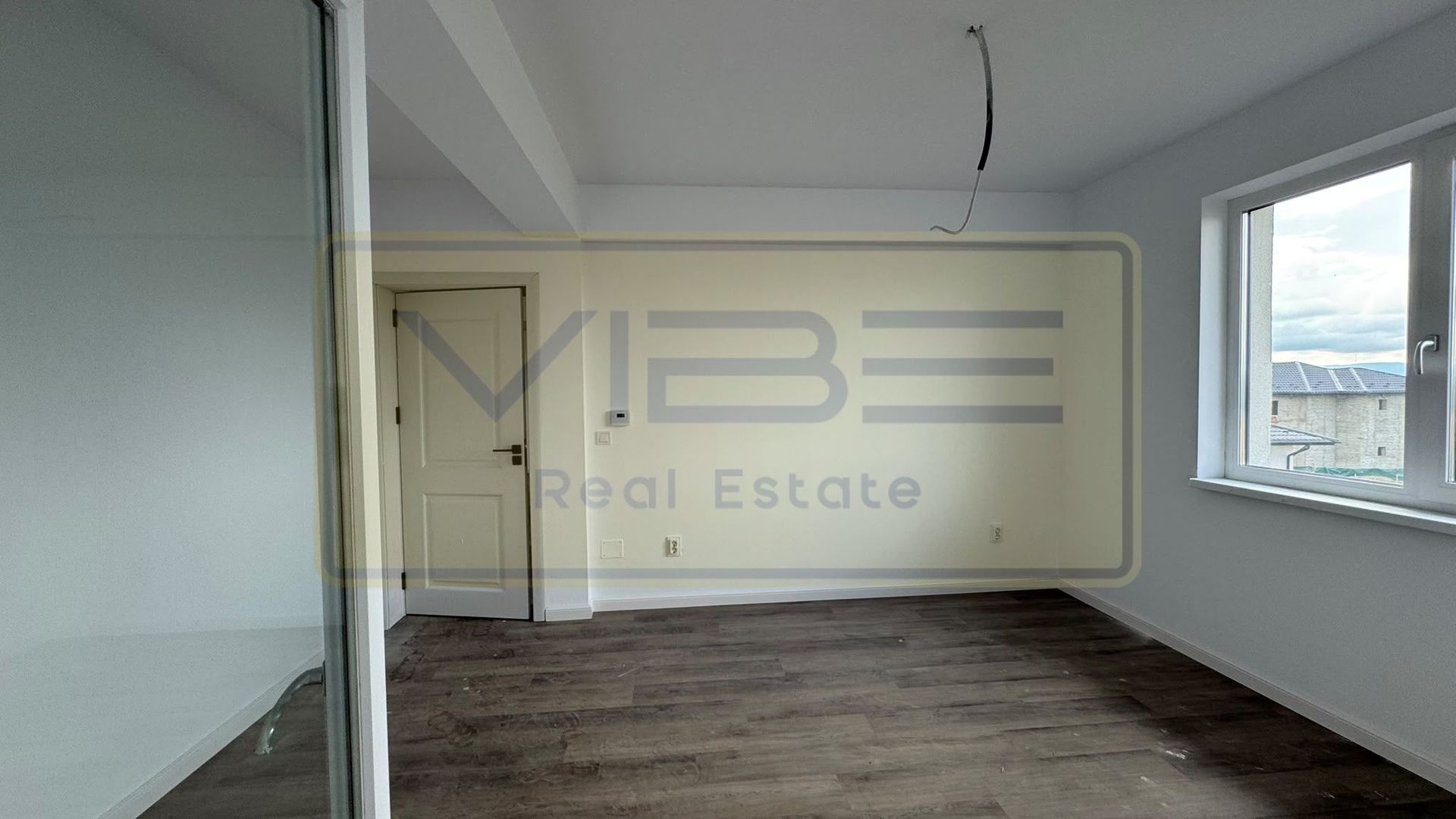Duplex 4 camere Miroslava - Rond Valea Ursului - Poză 3