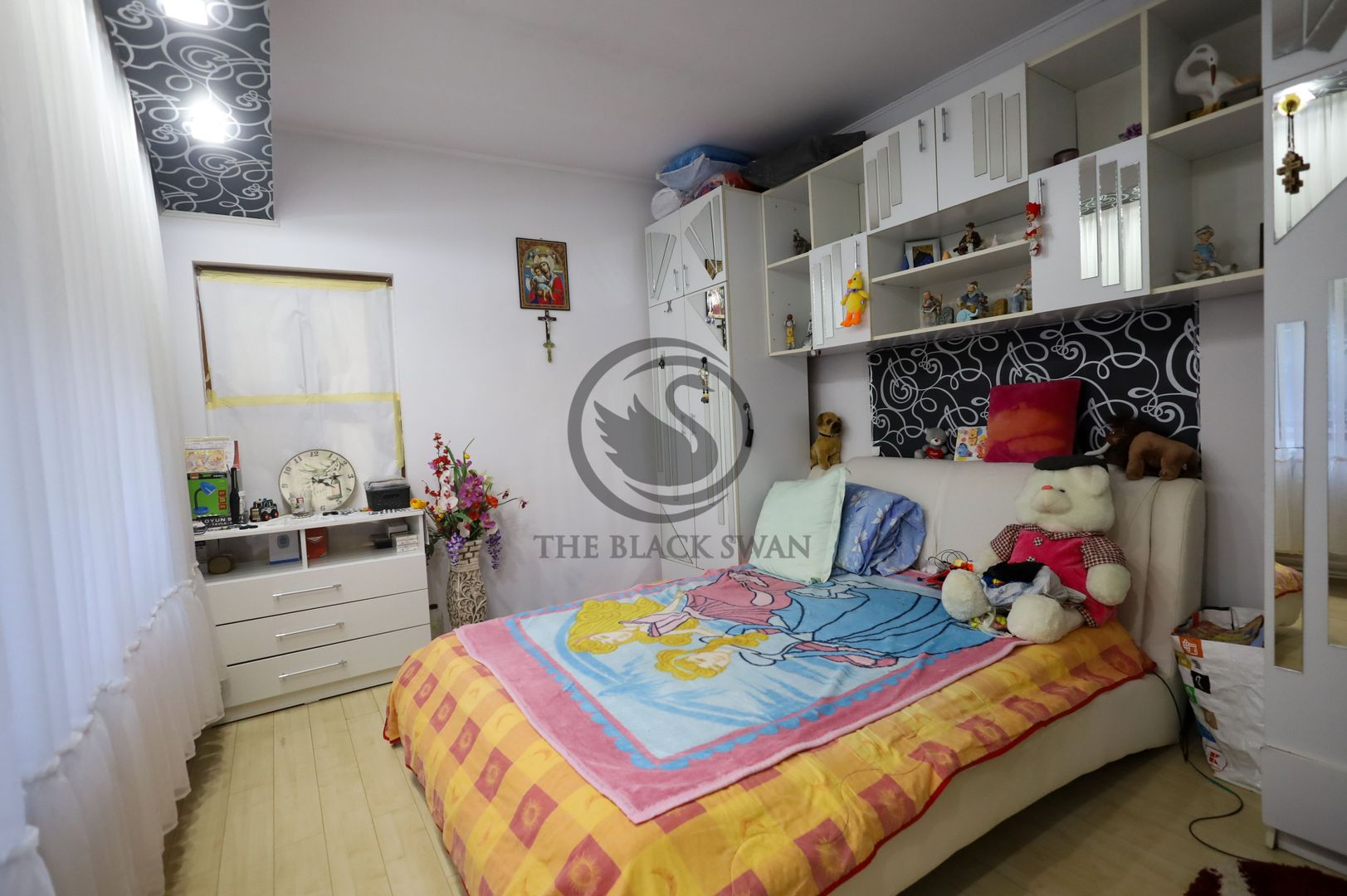 Casa 6 camere de vanzare | Salon Infrumusetare | Ploiesti, COMISION 0% - Poză 10