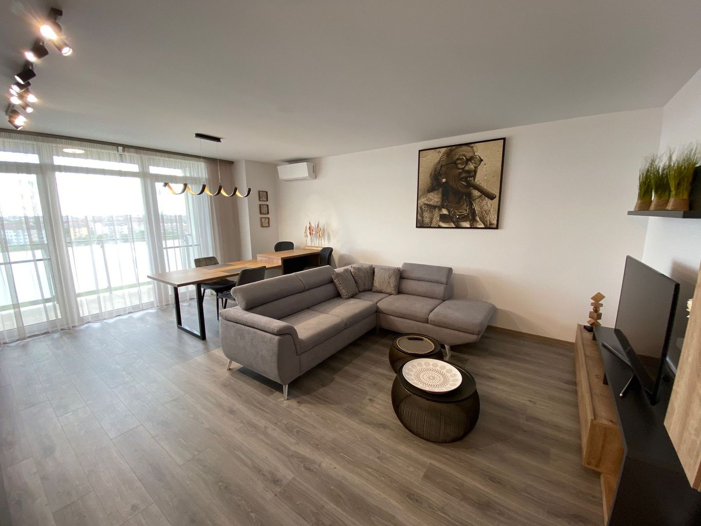 Apartament cu 2 camere de închiriat în zona Buziasului - Poză 6