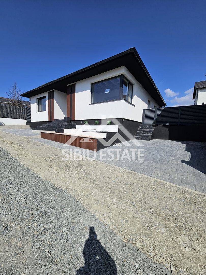 Casă individuală premium în Sura Mare–confort, eleganță și liniste - Poză 3