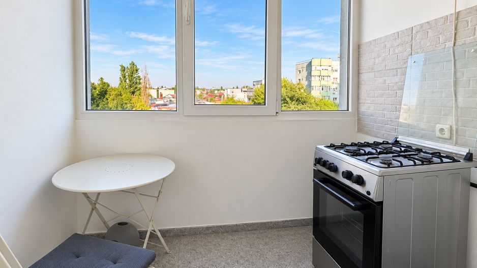 Apartament cu 3 camere de vanzare in zona Radovanu/Colentina - Poză 5