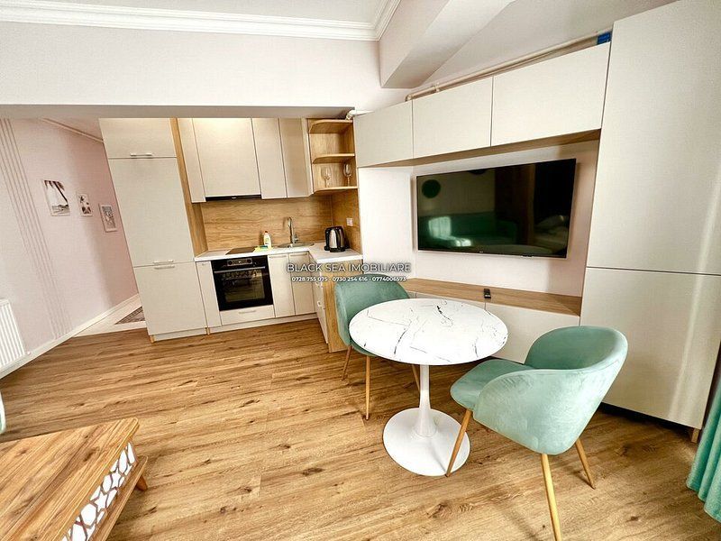 Garsonieră ultramodernă, vedere frontală la lac – Mamaia Butoaie - Poză 11