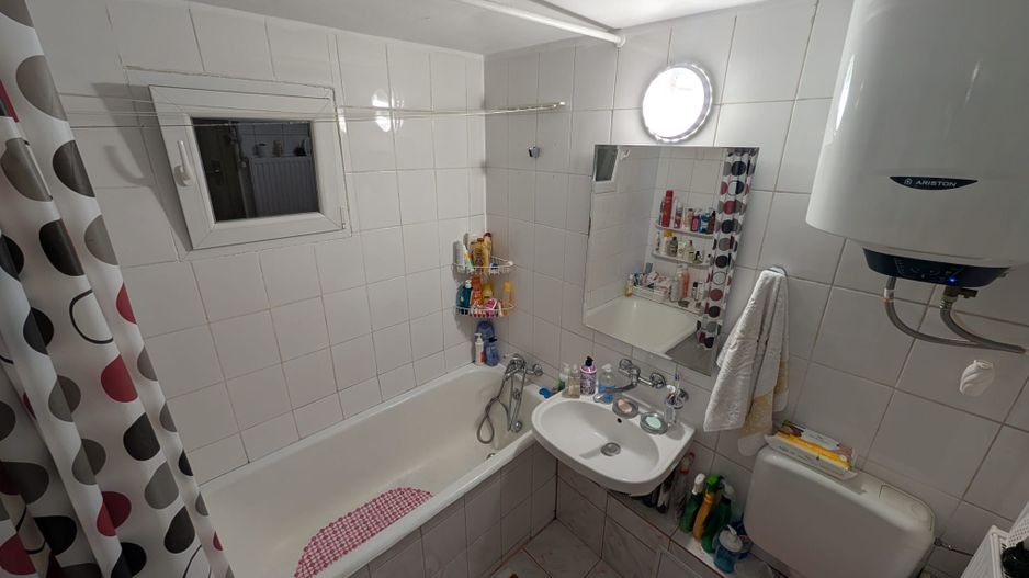 Apartament 4 camere mobilat și utilat Str. Soldat Vasile Croitoru - Poză 12