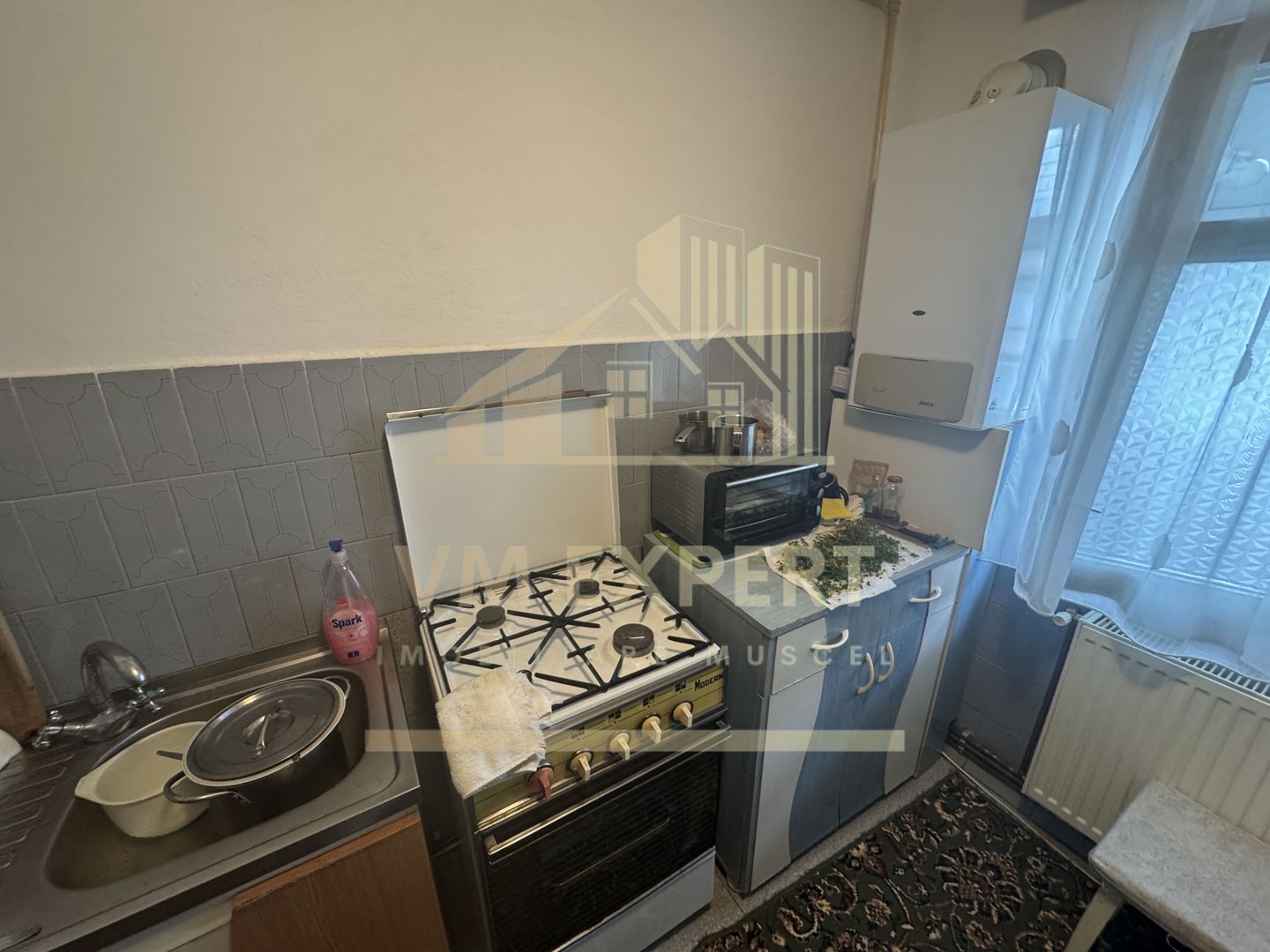 APARTAMENT 3 CAMERE ETAJ 4 VIȘOI CAMPULUNG - Poză 13