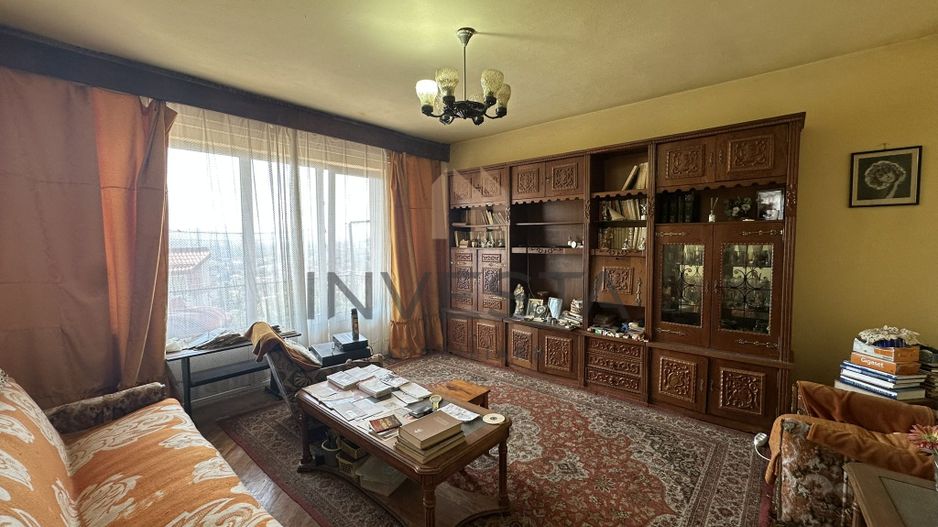 Apartament 4 camere 114 mp etajul 2, zona strazii Serpuitoare! - Poză 1