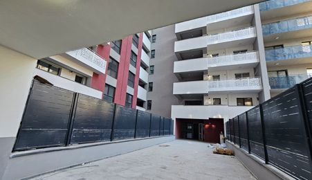 3 camere cu terasa 53mp Parcare Gratis 7min Metrou N. Teclu