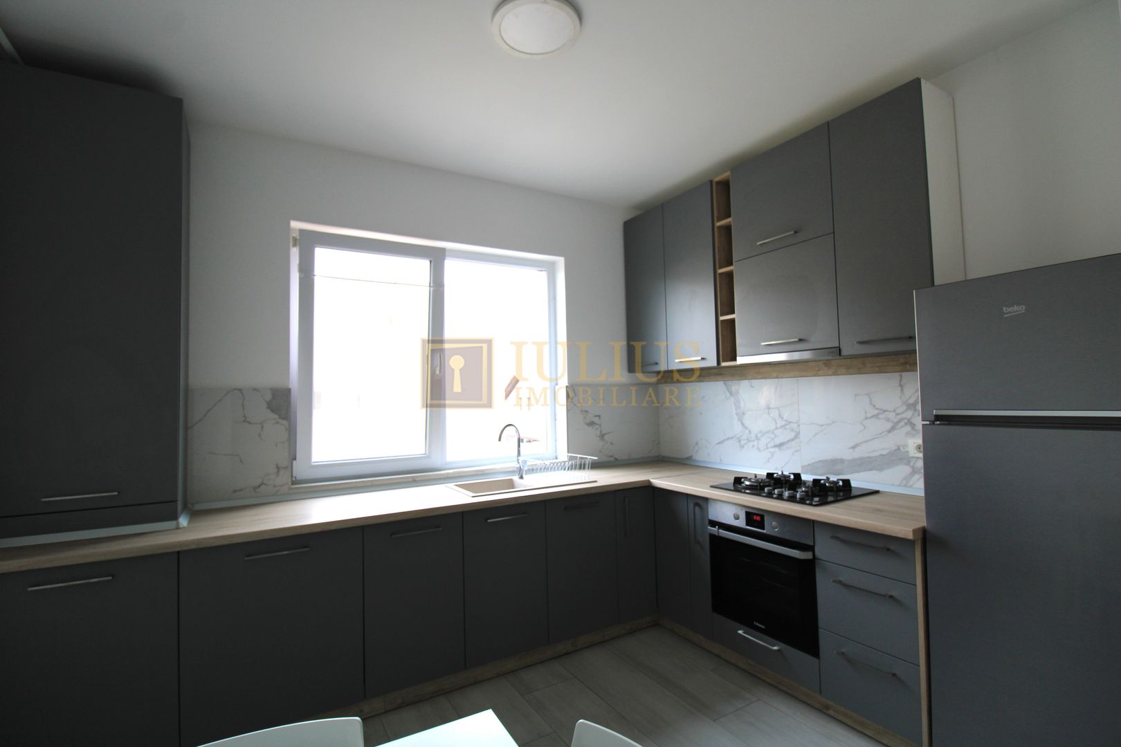 Selgros -Dumbravita, mobilat modern, loc parcare inclus. - Poză 7