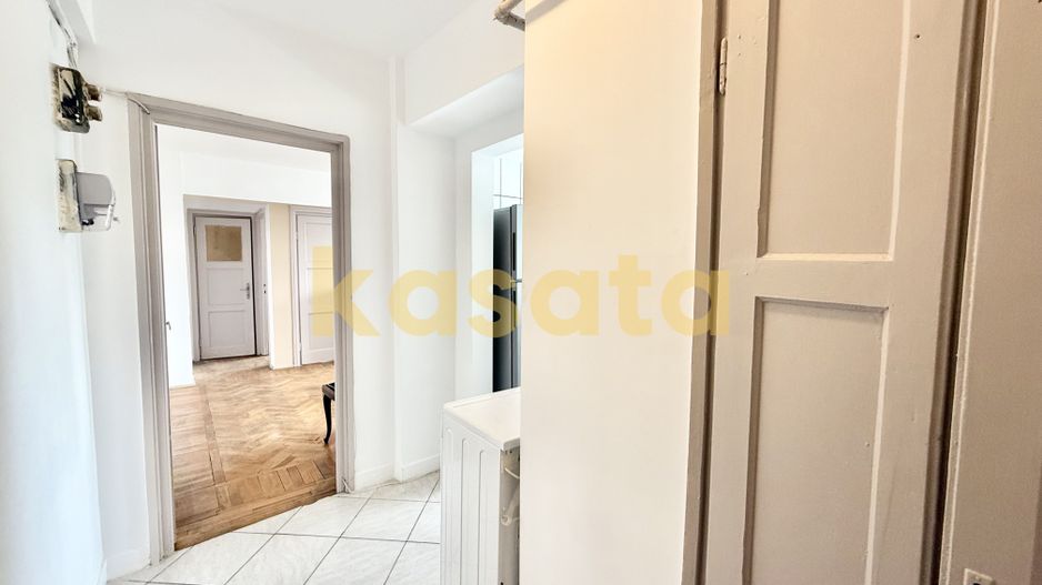 De vanzare apartament cu 2 camere utracentral - 5 minute de Cismigiu - Poză 12