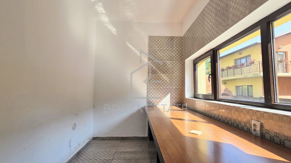 Spațiu birouri, 200 mp, 6 camere,  4 bai, 5 locuri parcare, zona Câmpului - Poză 7