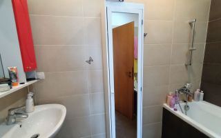 Locuință modernă într-o zonă verde, zona Faget - Poză 14