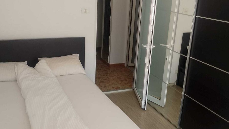 Apartament 3  cam Crangasi  langa Lacul Morii - Poză 4