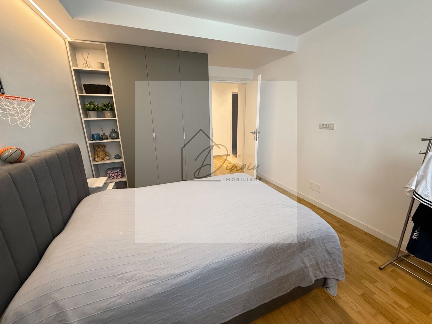 Apartament 3 camere Sisesti I parcare subterana I renovat complet 2024 - Poză 14