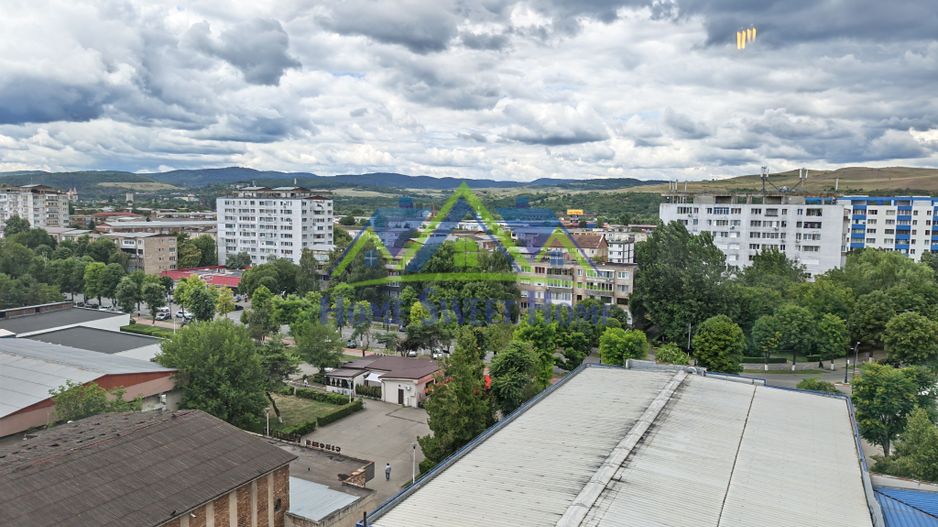 Garsoniera zona M4 in spate la Flacara(A1), et. 9/10, renovata complet - Poză 8