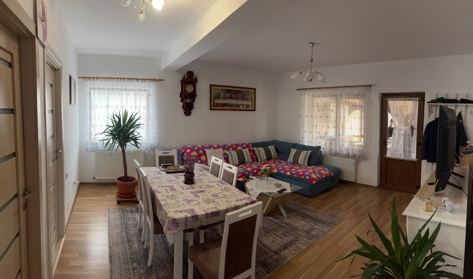 Casă nouă | 800 mp teren | liniște + spațiu | Izvor Brașov - Poză 3